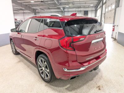 2019 GMC Terrain — detail view