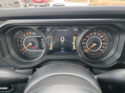 2026 Jeep Gladiator — photo 19 view