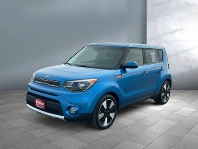 2018 Kia Soul — front three-quarter view