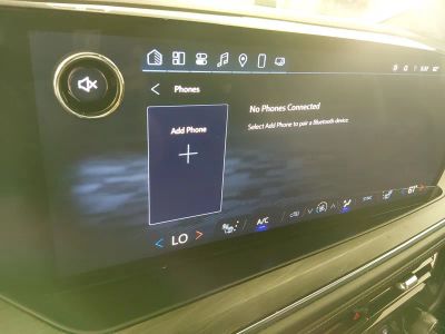 2025 Chevrolet Tahoe - Photo 18