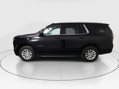 2025 Chevrolet Tahoe - Photo 4