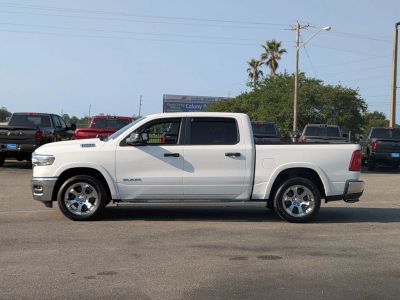 2025 Ram 1500 - Photo 2