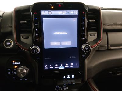 2025 Ram 1500 — photo 13 view