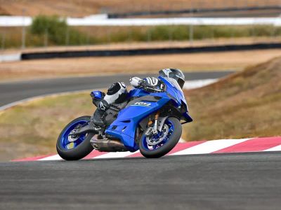 2026 Yamaha YZF-R9 - Photo 18