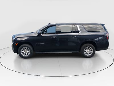2024 Chevrolet Suburban - Photo 4