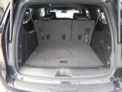 2024 Chevrolet Suburban - Photo 11