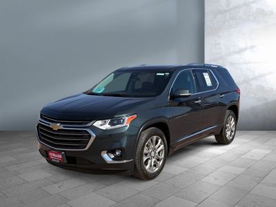 2019 Chevrolet Traverse — front three-quarter view