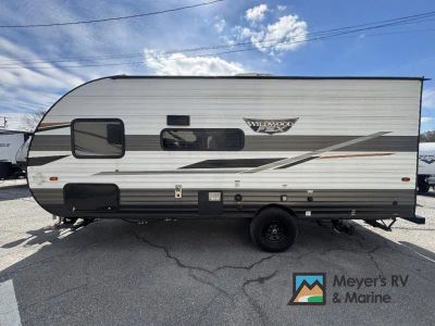 2022 Forest River RV Wildwood FSX - Photo 8
