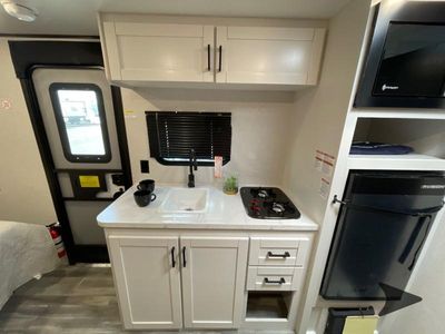 2026 Jayco Jay Flight SLX - Photo 11