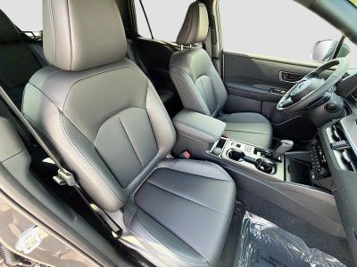 2026 Subaru Outback — photo 14 view