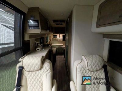 2023 Midwest Automotive Designs Patriot - Photo 4