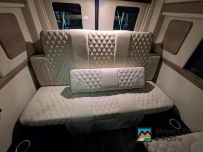 2023 Midwest Automotive Designs Patriot - Photo 12