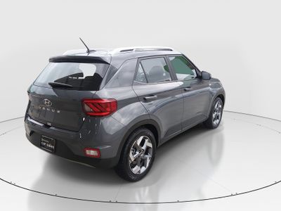 2025 Hyundai Venue — photo 7 view