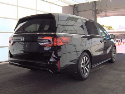 2025 Honda Odyssey - Photo 2