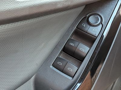 2025 Chevrolet Equinox - Photo 21