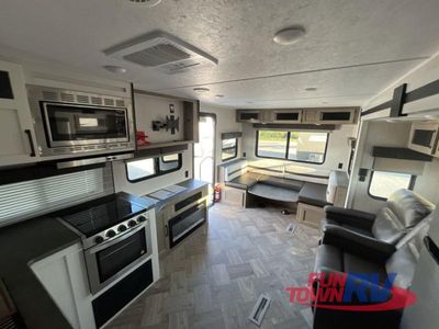 2023 Palomino Puma - Photo 17