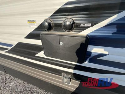 2023 Palomino Puma - Photo 10