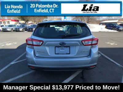 2018 Subaru Impreza Premium - Photo 11