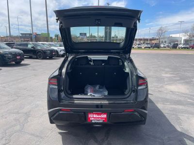 2026 Nissan LEAF — photo 18 view