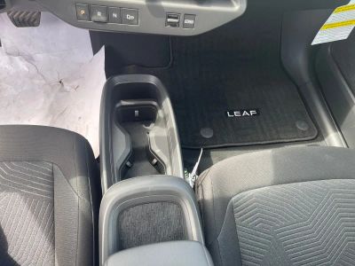 2026 Nissan LEAF — photo 15 view