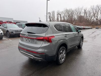 2023 Hyundai Santa Fe SE - Photo 4