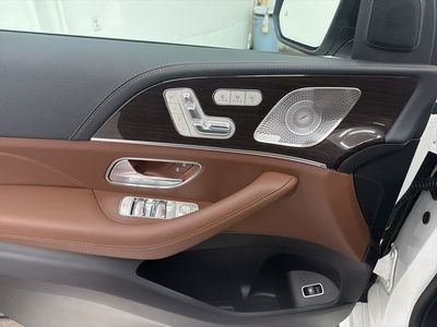 2026 Mercedes-Benz GLE - Photo 17