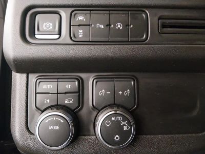 2024 Chevrolet Tahoe - Photo 13