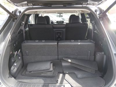 2024 Mitsubishi Outlander - Photo 11