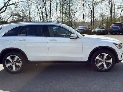 2022 Mercedes-Benz GLC - Photo 2