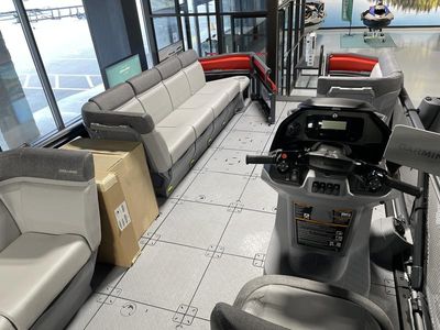 2025 Sea-Doo Switch Cruise 21 - 230 hp Painted - Photo 3