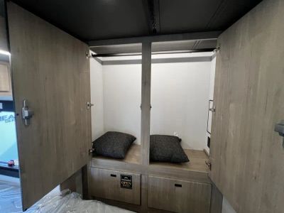 2026 Grand Design LINEAGE SERIES F - Photo 24