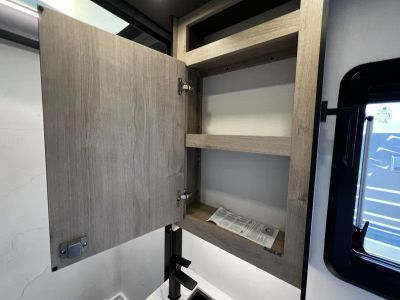 2026 Grand Design LINEAGE SERIES F - Photo 31