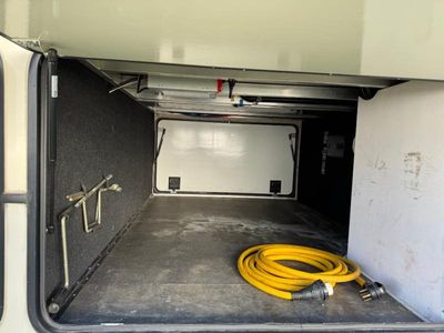 2015 Keystone RV Montana - Photo 11