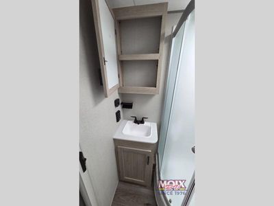 2026 Coachmen RV Catalina Legacy Edition - Photo 17