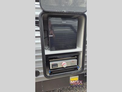 2026 Coachmen RV Catalina Legacy Edition - Photo 22