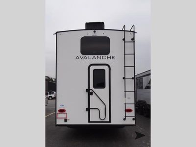 2022 Keystone RV Avalanche - Photo 4