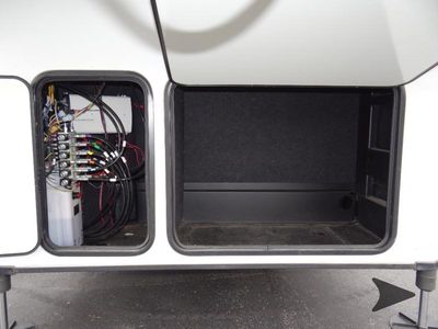 2022 Keystone RV Avalanche - Photo 15