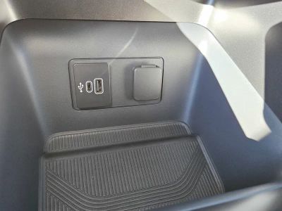 2026 Ford Explorer — photo 16 view