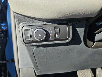 2026 Ford Explorer — photo 13 view