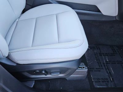 2026 Ford Explorer — photo 31 view