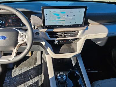 2026 Ford Explorer — photo 19 view