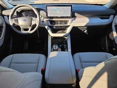 2026 Ford Explorer — photo 33 view