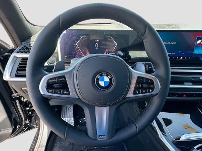 2026 BMW X7 — photo 8 view