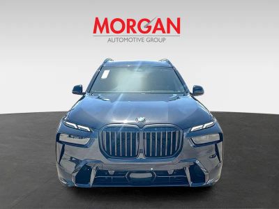 2026 BMW X7 — side profile view