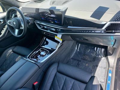 2026 BMW X7 — photo 25 view