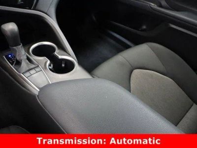 2024 Toyota Camry FWD - Photo 17
