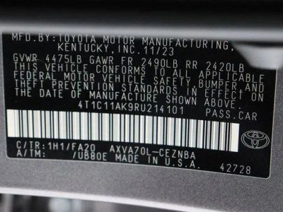 2024 Toyota Camry FWD - Photo 38