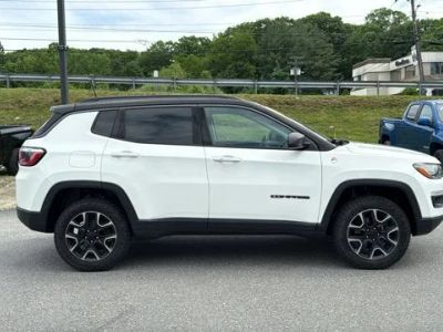2019 Jeep Compass — rear three-quarter view