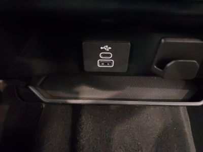 2025 Ford F-150 — photo 18 view