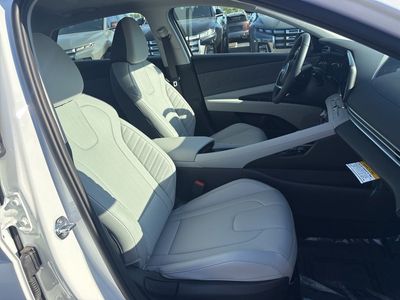 2026 Hyundai Elantra Hybrid - Photo 13